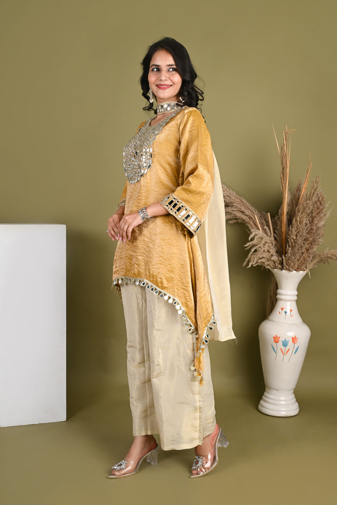 NR 154/ Premium Women’s Ethnic Kurta Palazzo Set