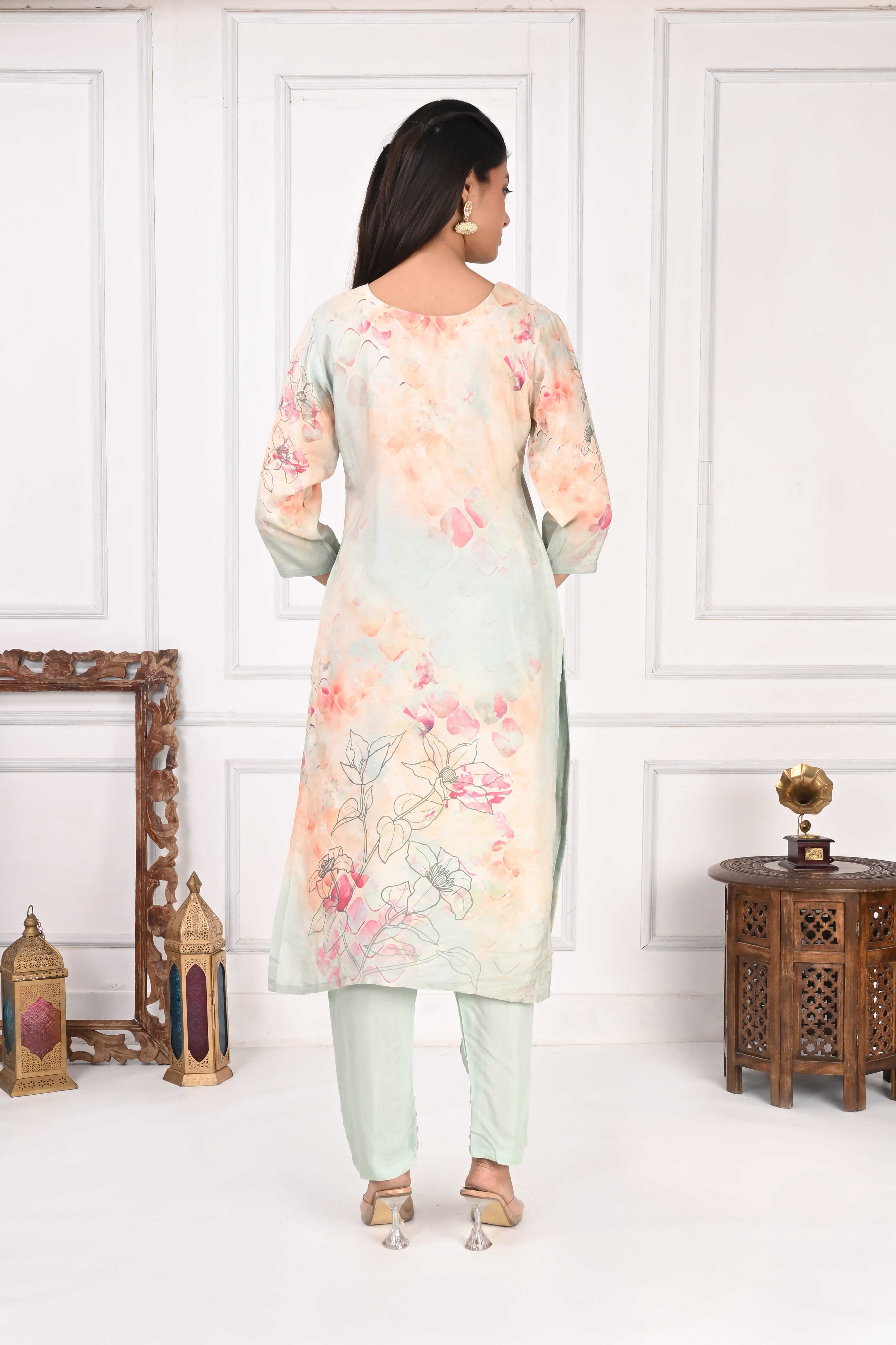 NR-130 Pastel Mint Pure Maslin Floral Printed Suit Set