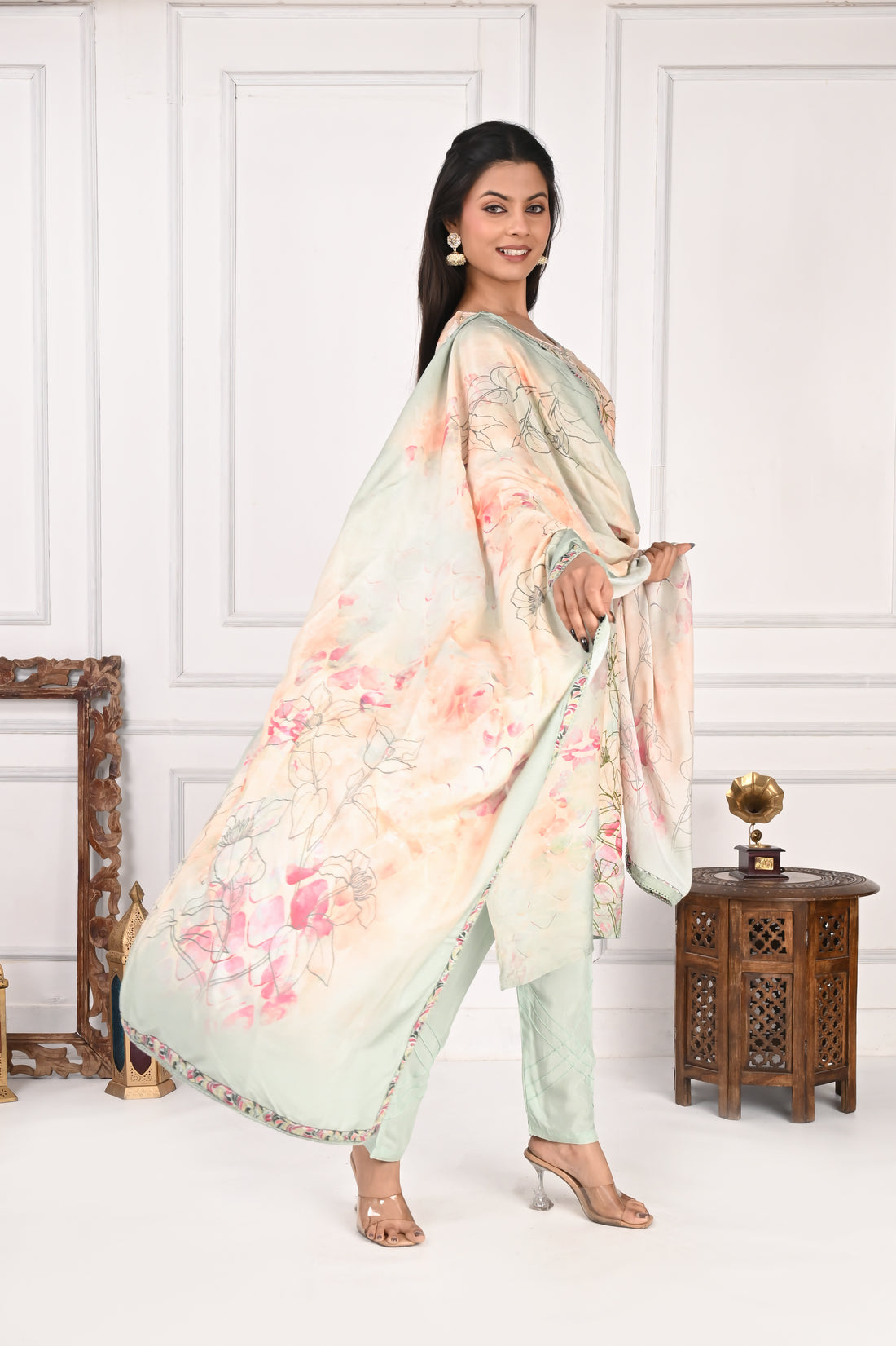 NR-130 Pastel Mint Pure Maslin Floral Printed Suit Set