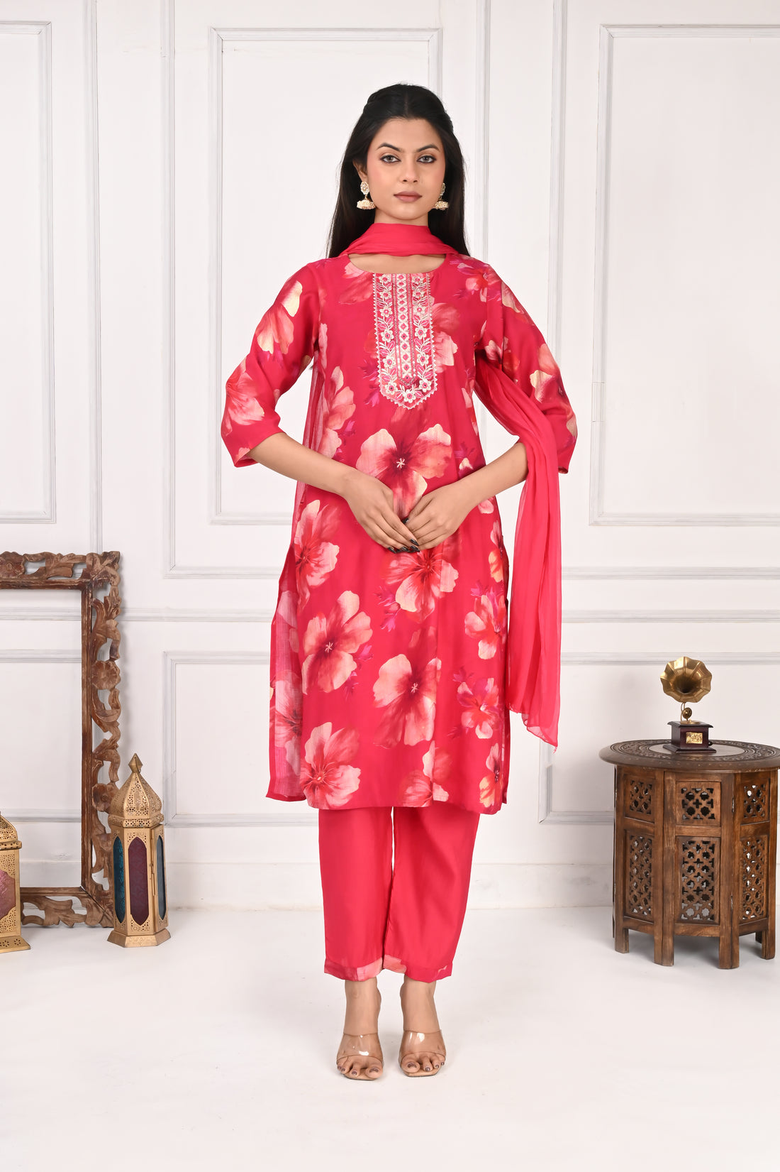 NR-132 Red Floral Printed Kurta Set with Dupatta