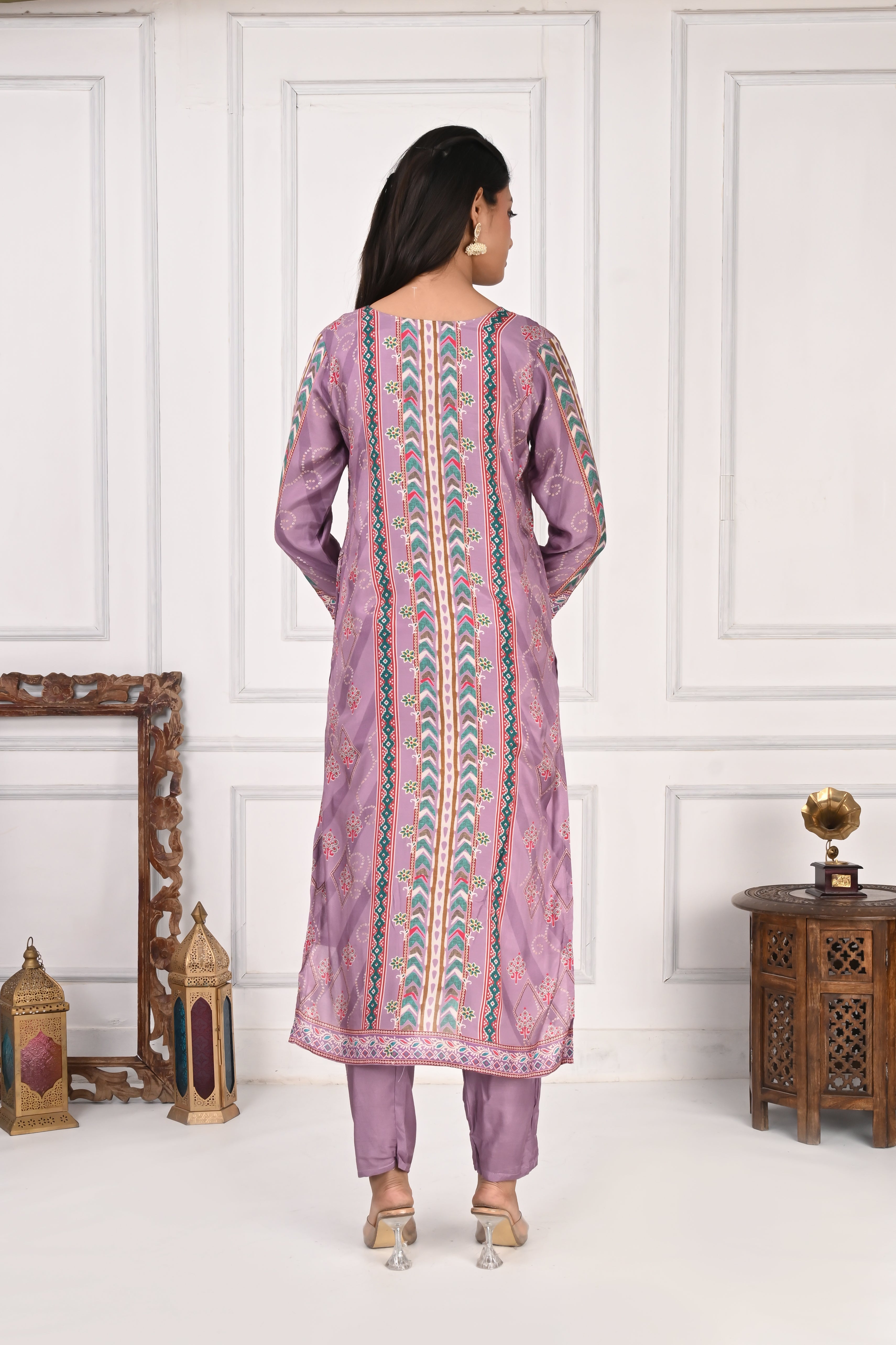 NR-134 Lavender Pure Maslin Floral Printed Kurta Set with Dupatta