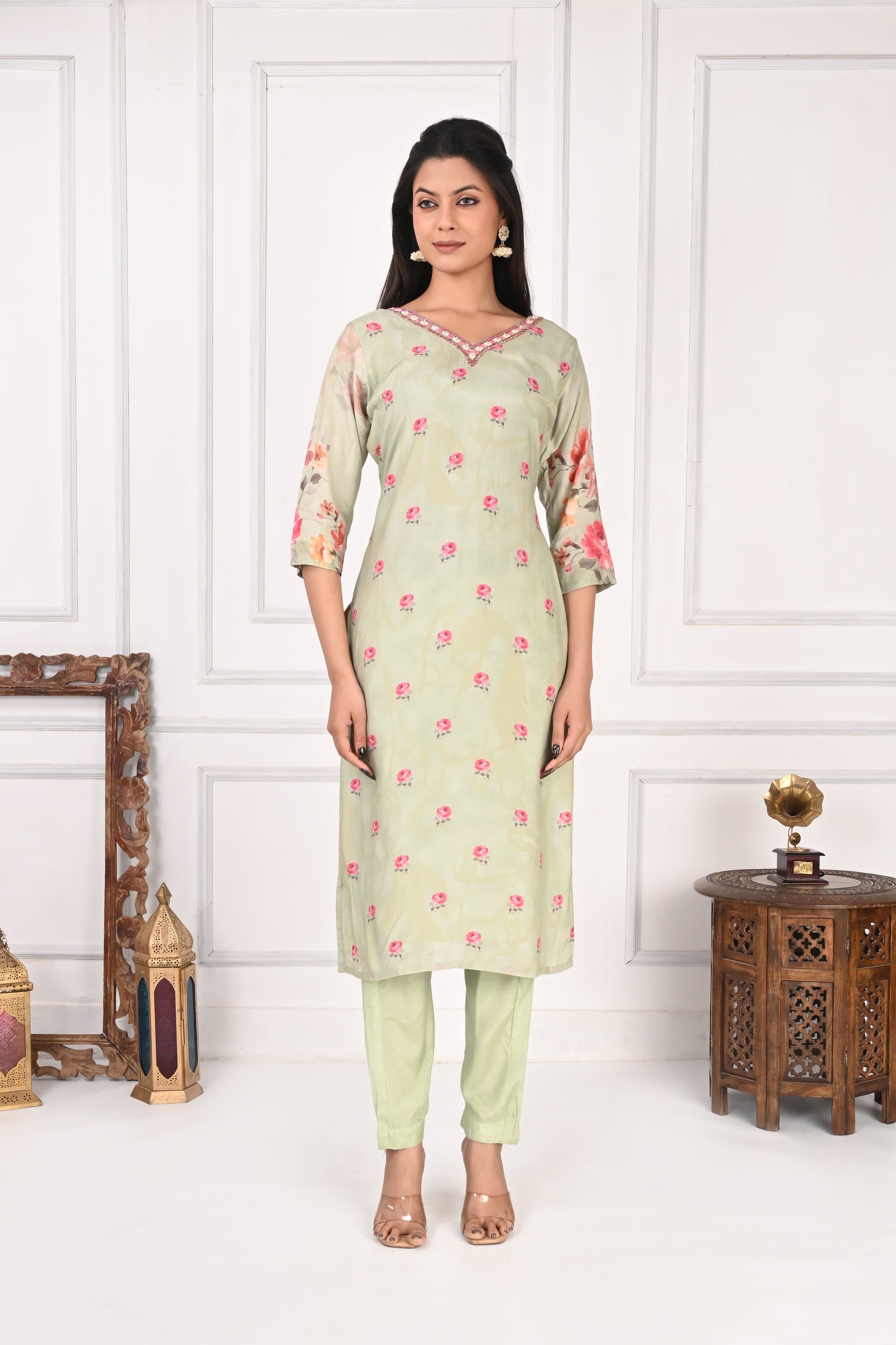 NR-135 Pastel Green Pure Maslin Floral Printed Kurta Set