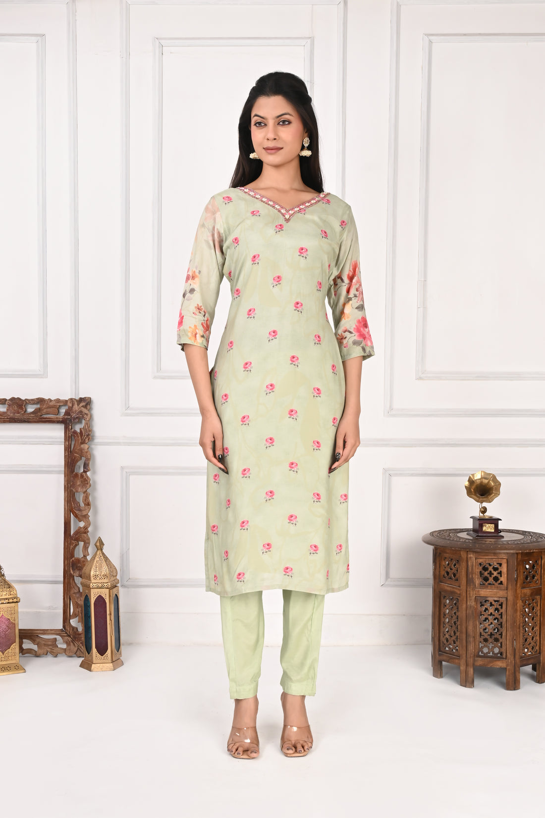 NR-135 Pastel Green Pure Maslin Floral Printed Kurta Set