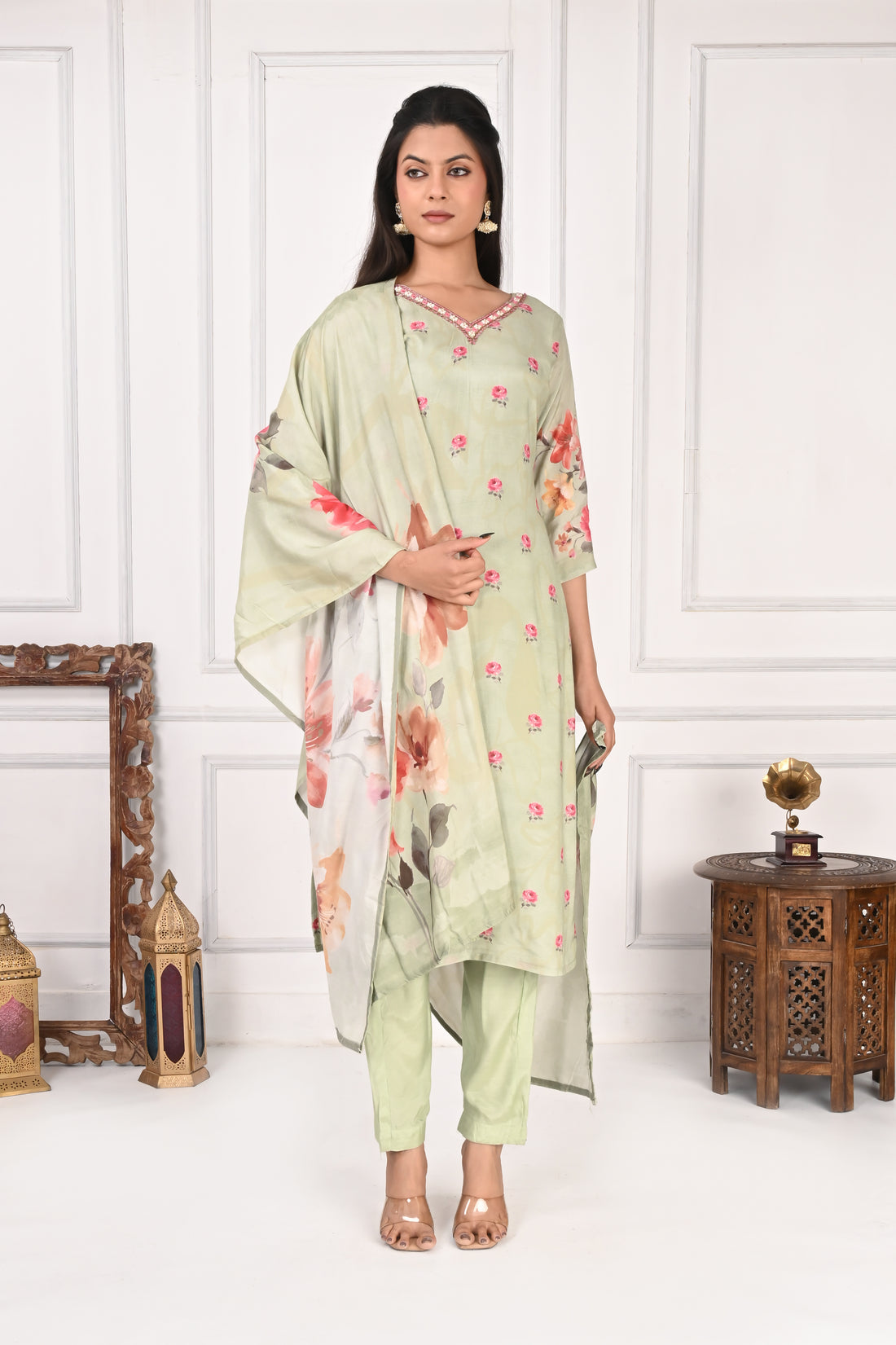NR-135 Pastel Green Pure Maslin Floral Printed Kurta Set