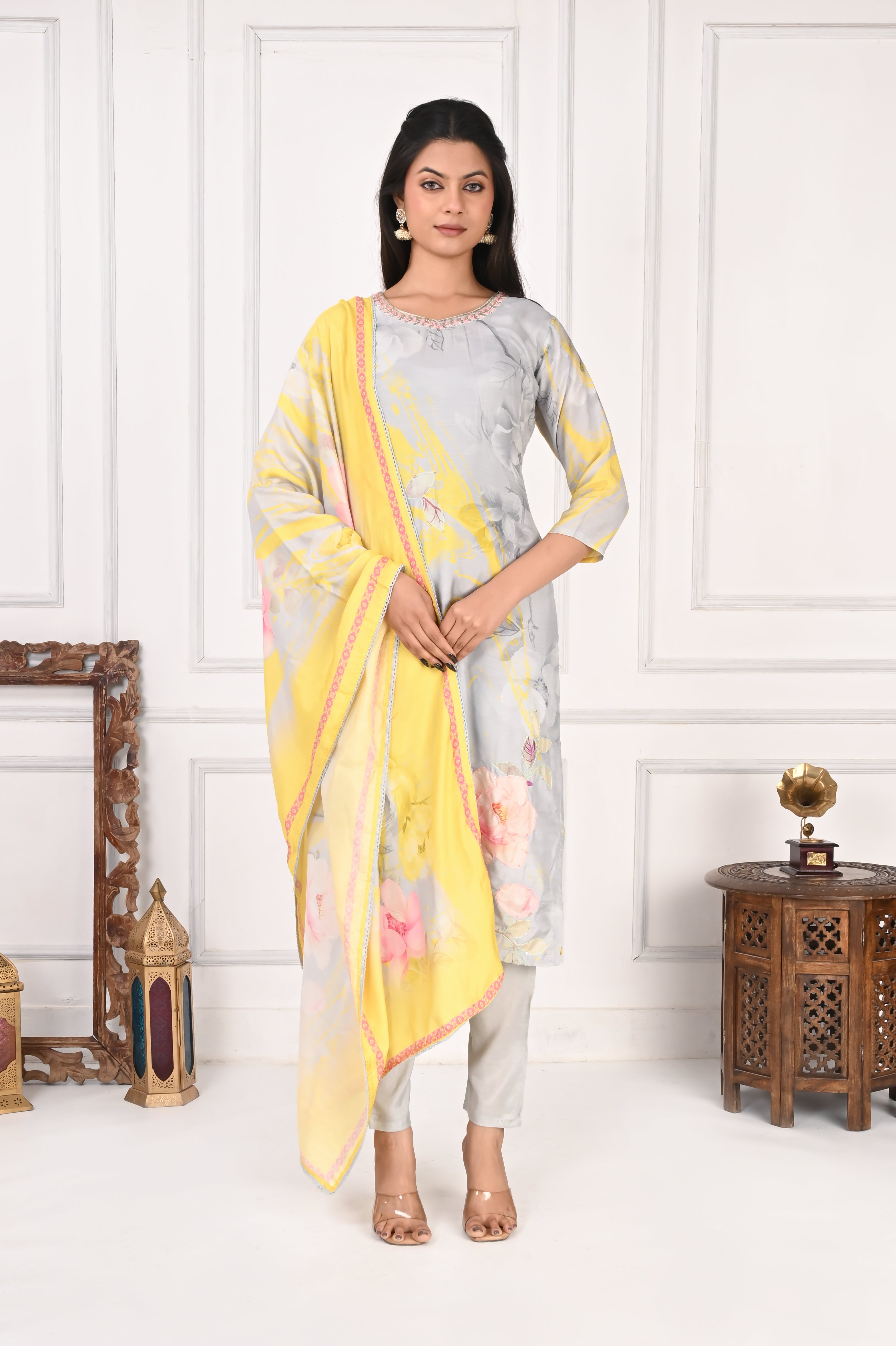 NR-137 Pastel Grey & Yellow Pure Maslin Floral Printed Kurta Set