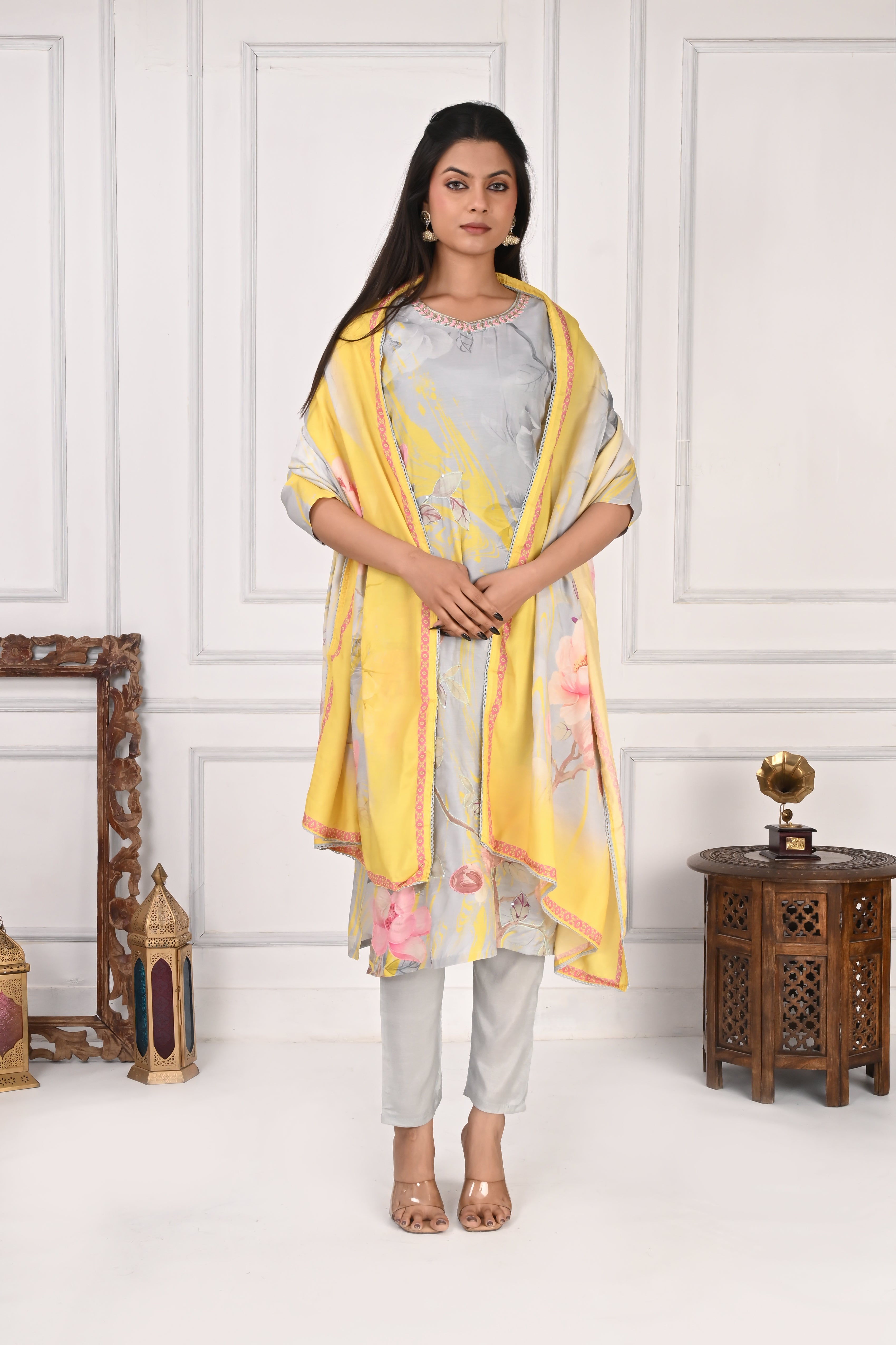NR-137 Pastel Grey & Yellow Pure Maslin Floral Printed Kurta Set