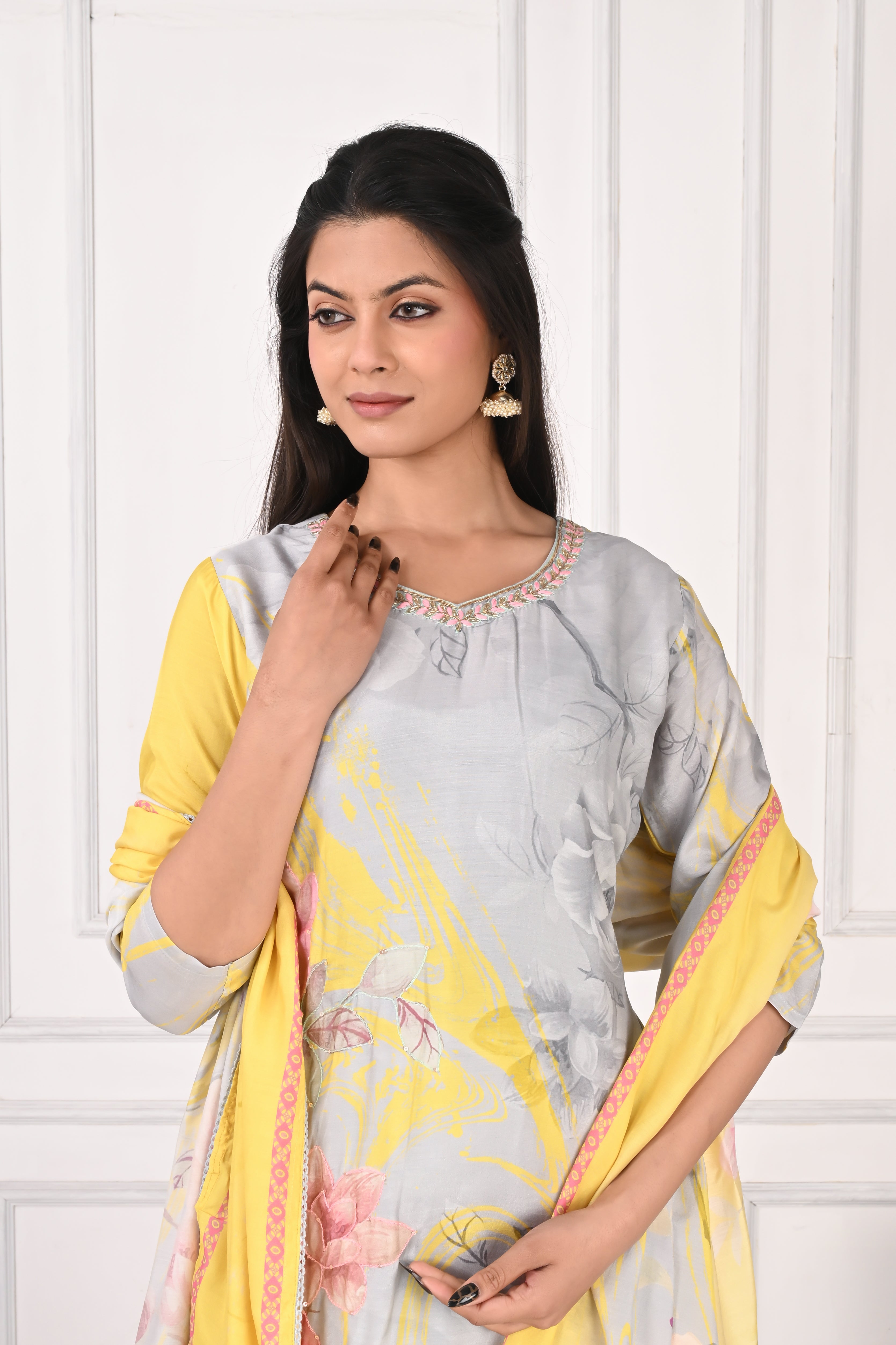 NR-137 Pastel Grey & Yellow Pure Maslin Floral Printed Kurta Set