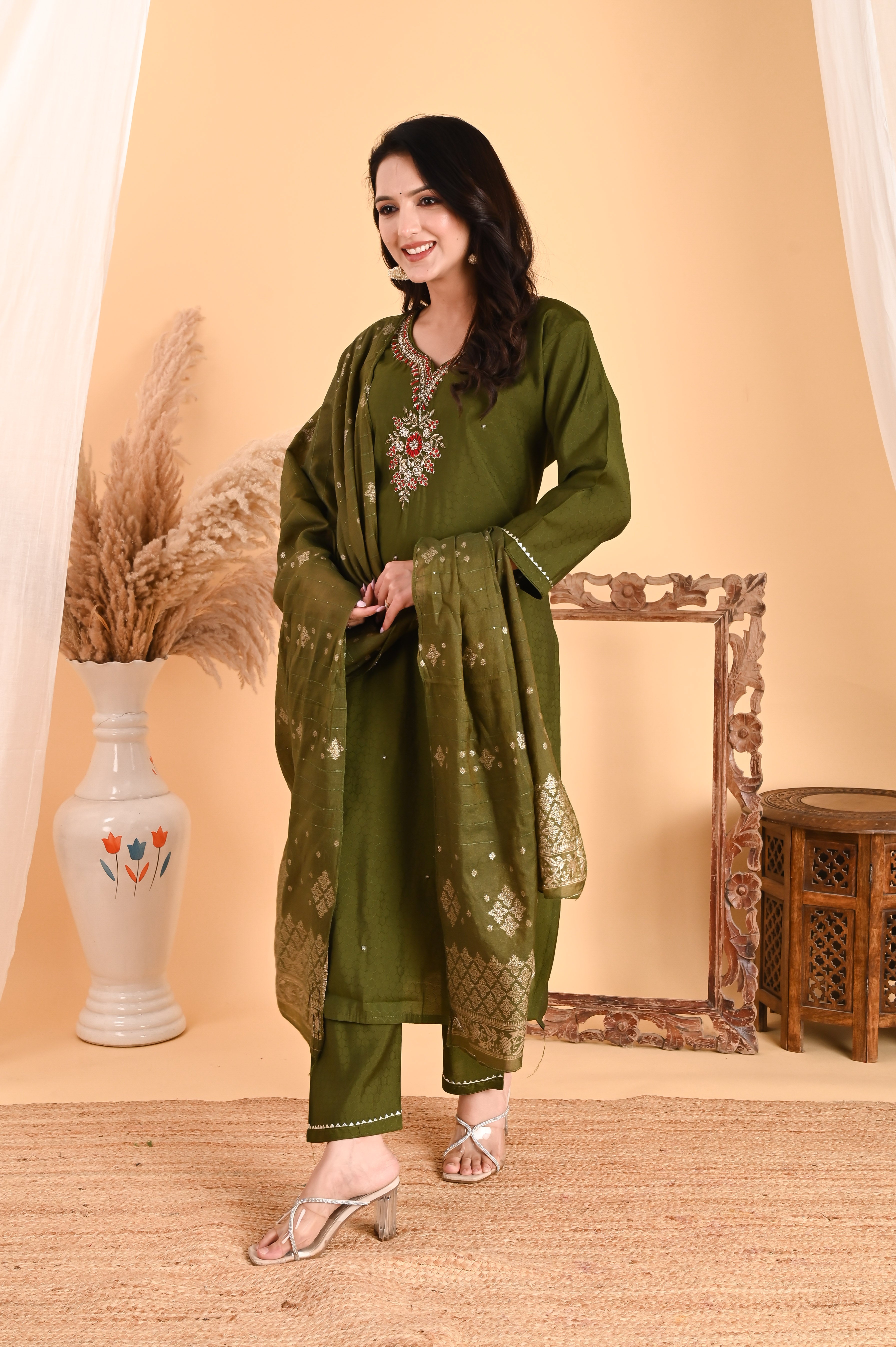 NR- 104/ Olive Green Floral Embroidered Kurta Set