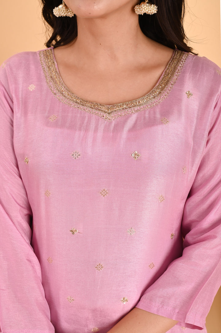 NR-109/ Blush Pink Sequin Embroidered Kurta Set set