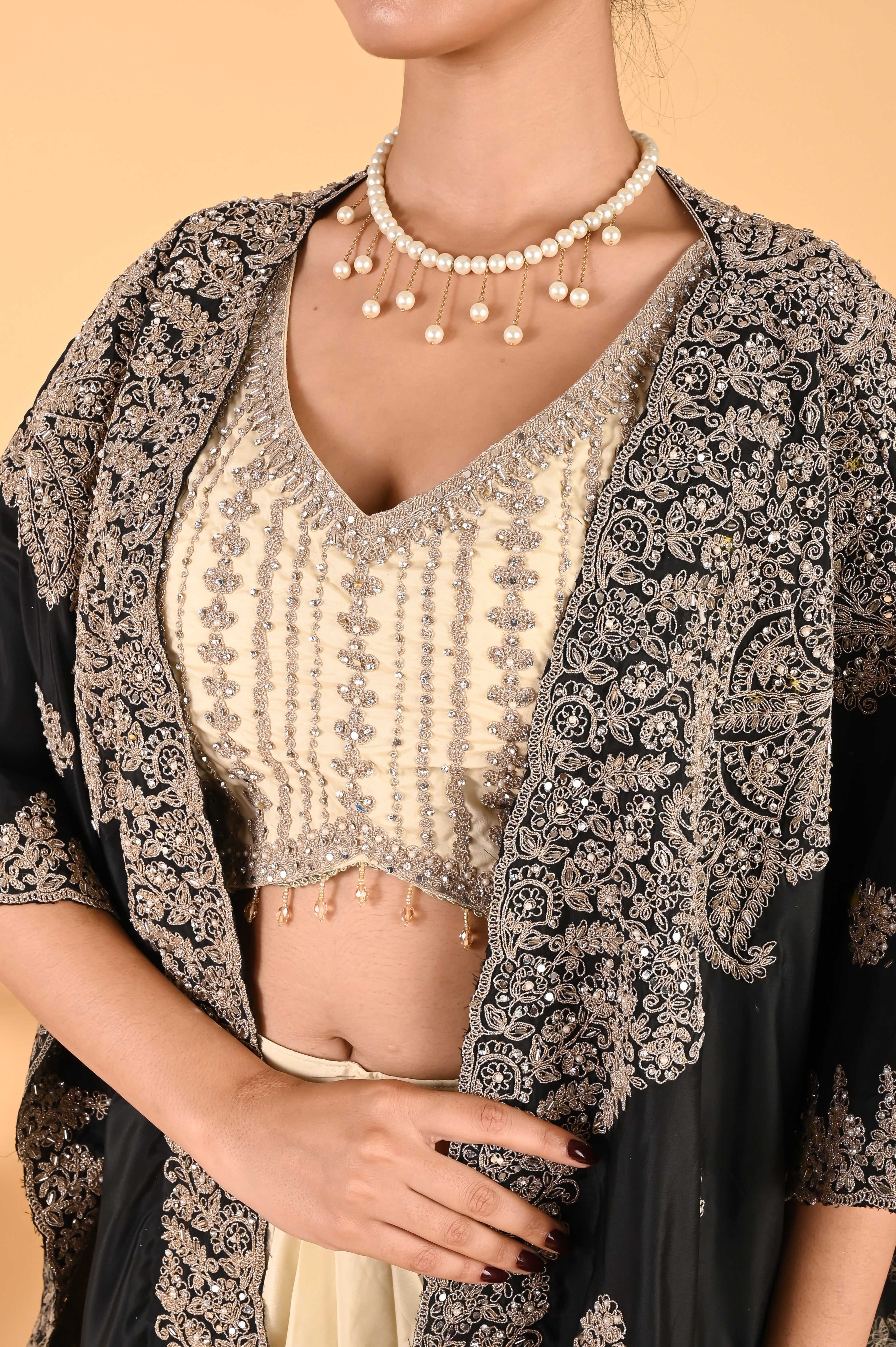 NR-124/ Black Embroidered Cape Set