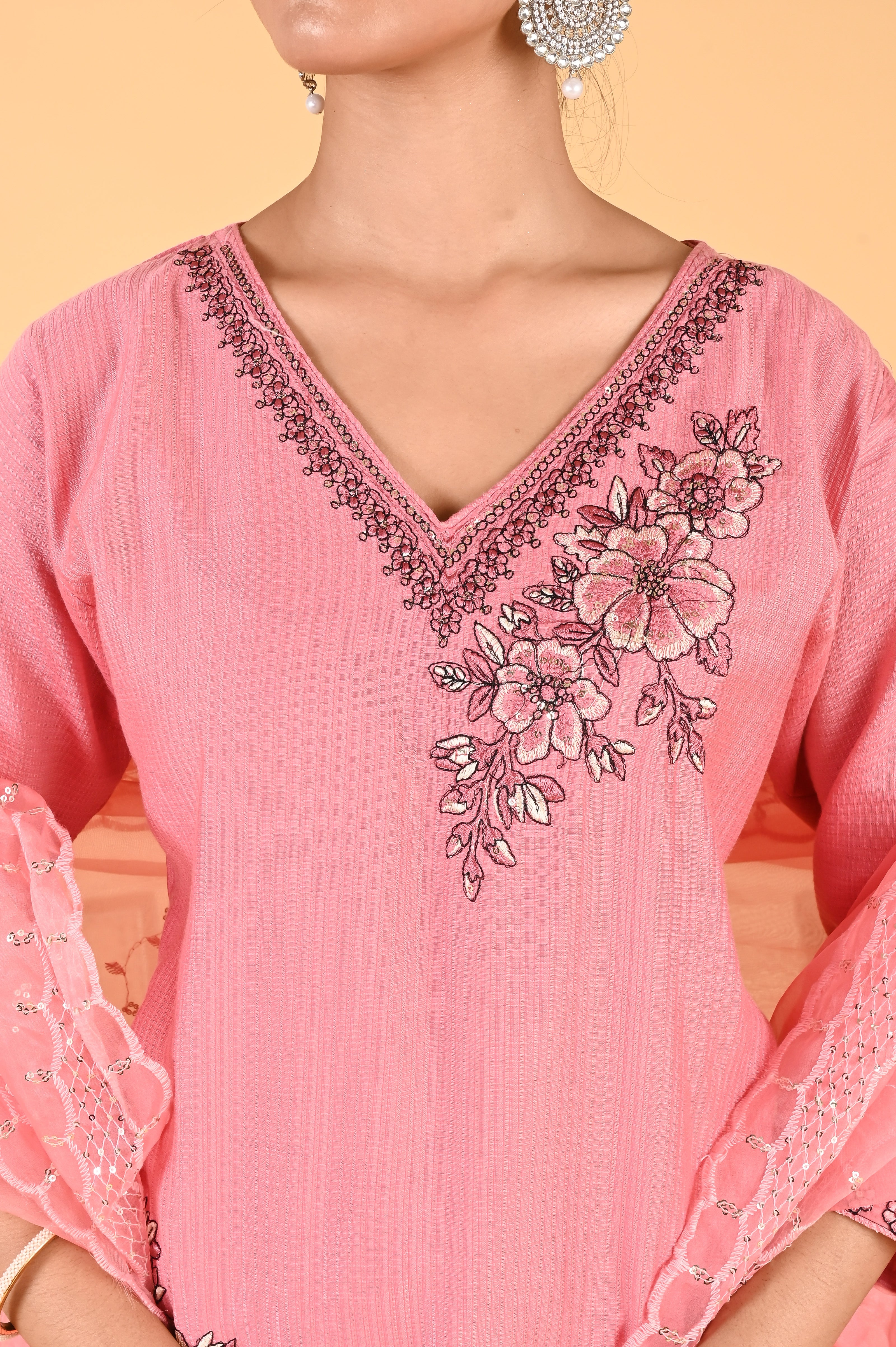 NR-122/ Blush Pink Elegant Floral Embroidered Kurta Set
